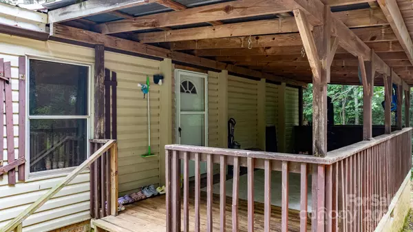 Morganton, NC 28655,110 B&D AVE