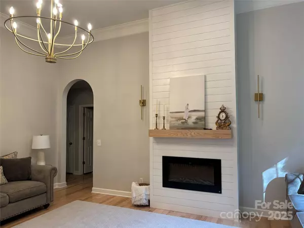 Charlotte, NC 28227,10604 Russet PL