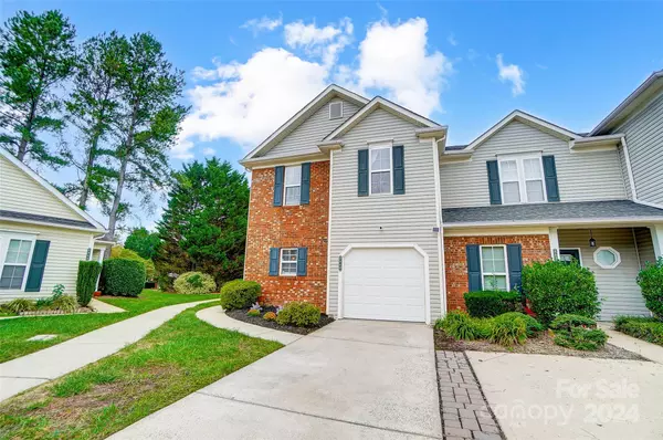 Charlotte, NC 28216,8840 Treyburn DR