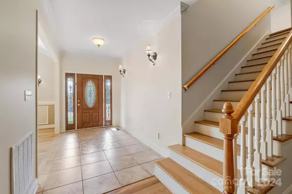 Conover, NC 28613,2488 Birdie LN NE