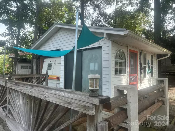 Mount Gilead, NC 27306,104 Overland TRL