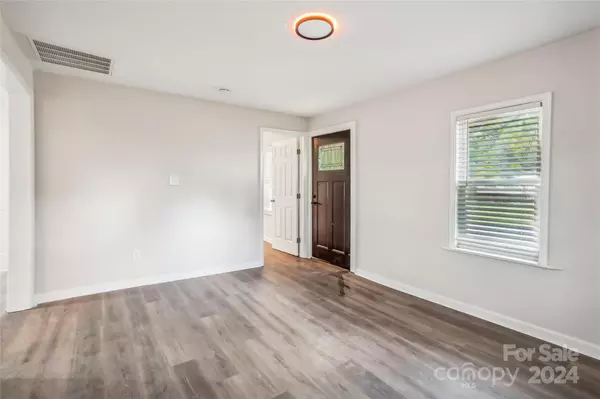 Lancaster, SC 29720,804 Sowell ST