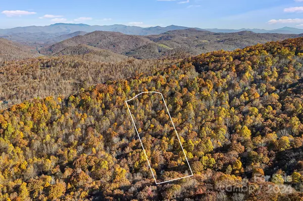 103 Alderfly CT, Spruce Pine, NC 28777