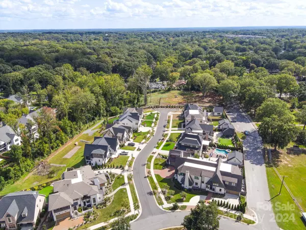 Charlotte, NC 28211,2933 Robin RD