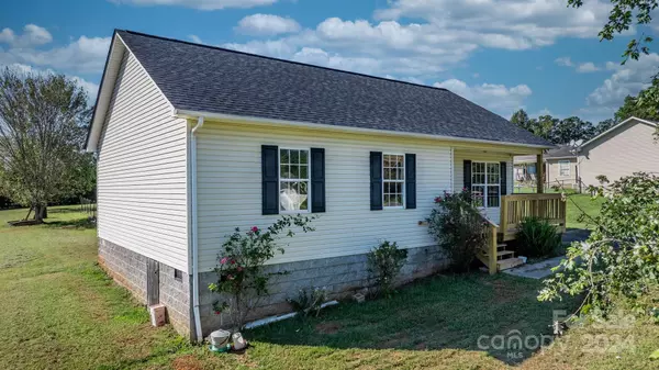 2716 Ethel ST, Connelly Springs, NC 28612