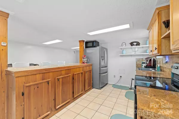 Taylorsville, NC 28681,17 Outrigger DR