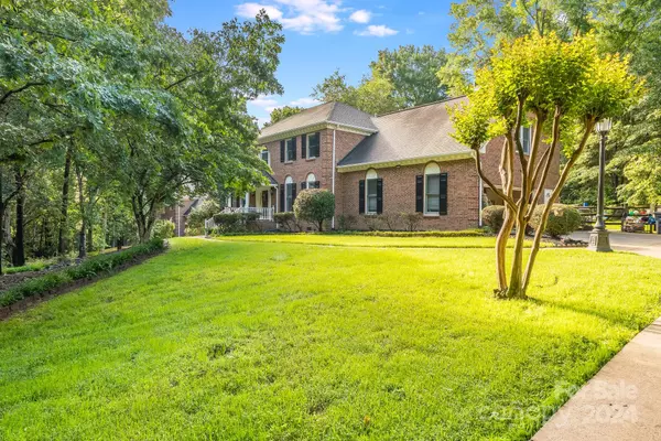 Matthews, NC 28104,1134 Willow Oaks TRL