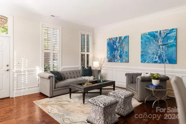 Charlotte, NC 28226,6335 Kiftsgate CT