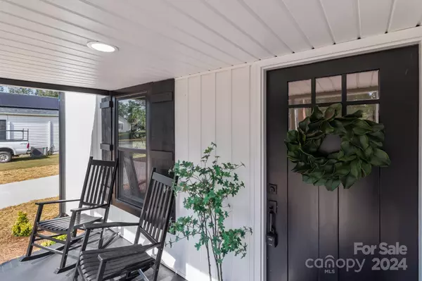 China Grove, NC 28023,202 Ross ST