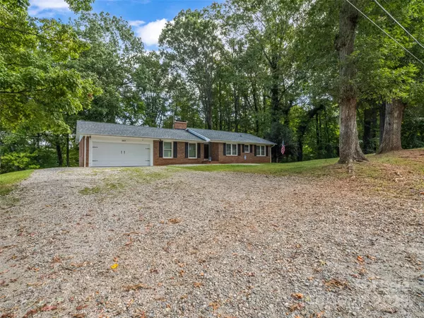 Columbus, NC 28722,263 Blanton ST