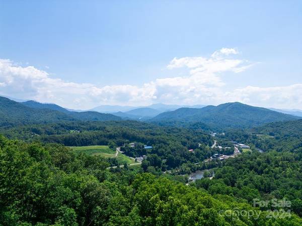 Lot 26 Red Hawk BLF, Sylva, NC 28779