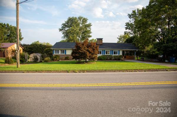 178 Cedar Valley RD, Hudson, NC 28638