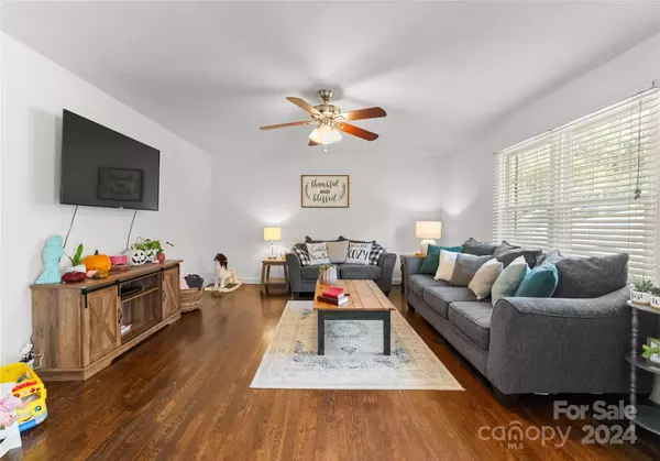 Indian Trail, NC 28079,6911 Oakland AVE