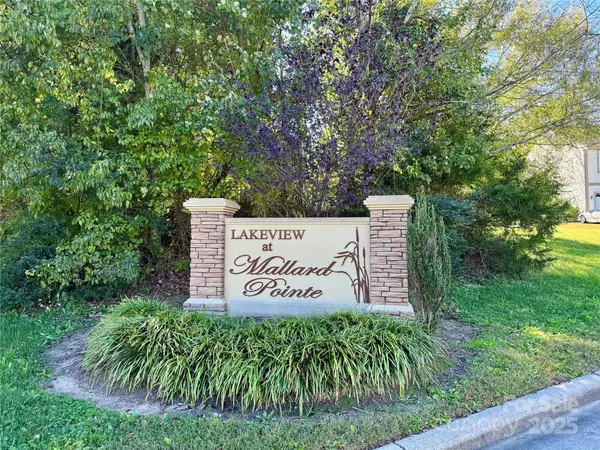 1998 Mallard Pointe DR, Kannapolis, NC 28083