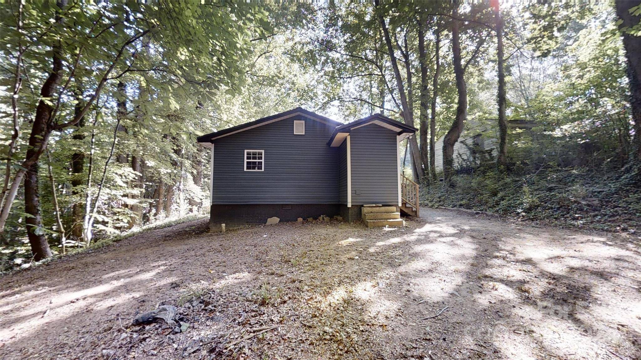 Stanley, NC 28164,121 Lineberger ST