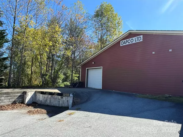 Hendersonville, NC 28791,2212 Asheville HWY