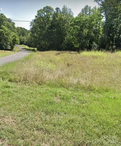 1085 Waxhaw Village RD, Lancaster, SC 29720