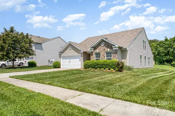 135 Anastasia LN, Lincolnton, NC 28092