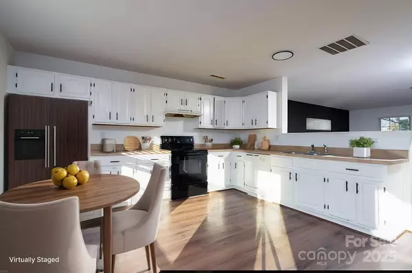 Albemarle, NC 28001,310 Foster LN