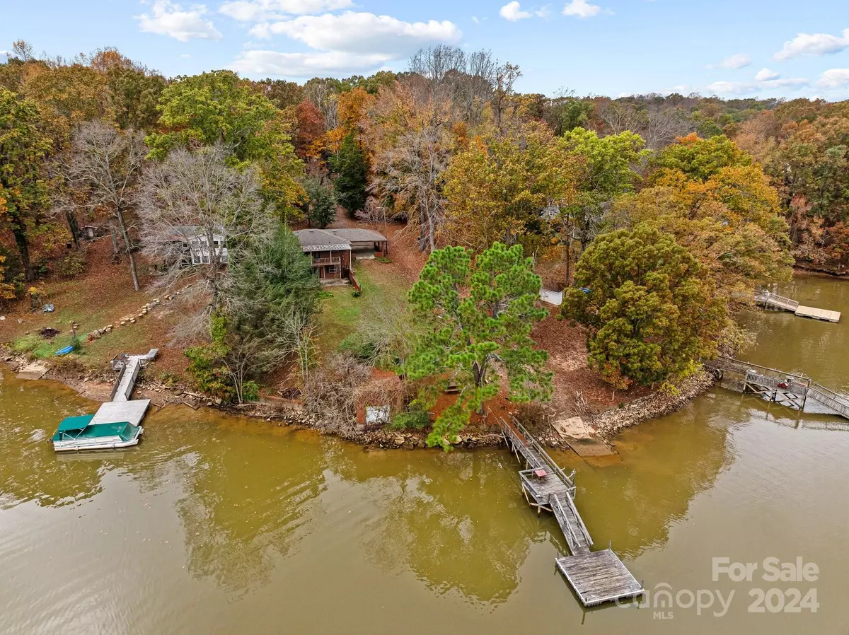 Salisbury, NC 28146,145 Murray DR