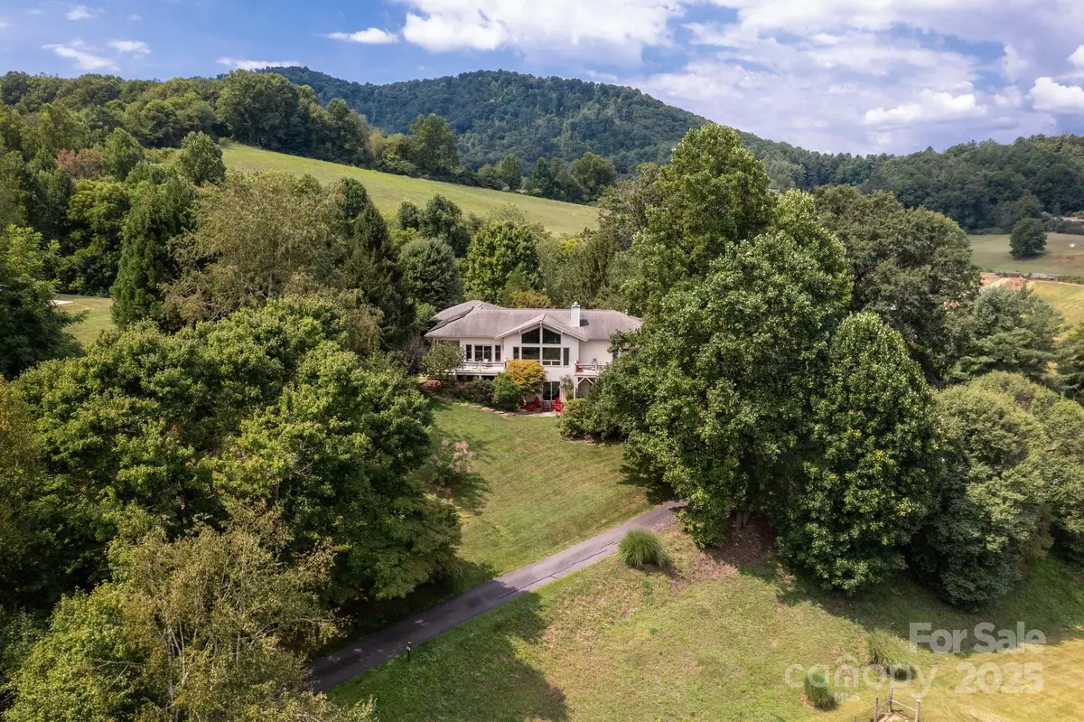 Barnardsville, NC 28709,32 Scenic Valley DR