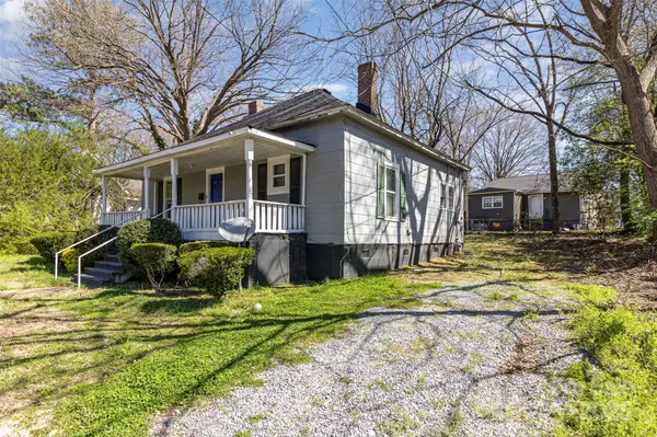 Gastonia, NC 28052,322 S Liberty ST