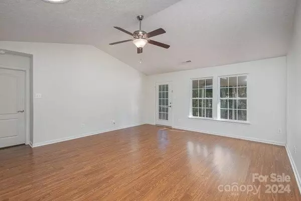 Clover, SC 29710,1937 Leesburg DR