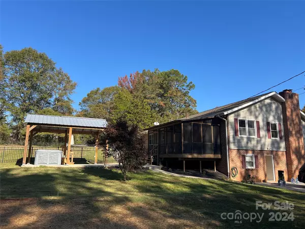 Rock Hill, SC 29730,2856 Springvalley RD