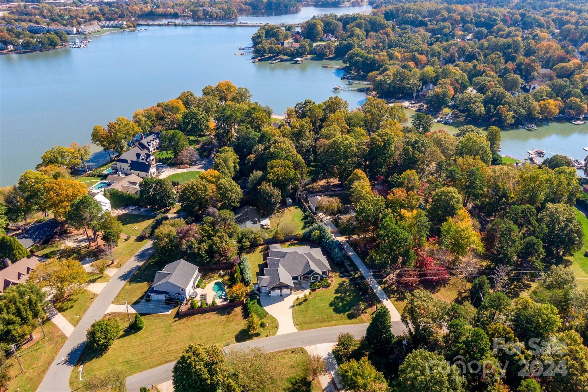 Cornelius, NC 28031,21040 Norman Shores DR