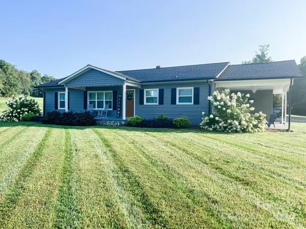 2400 Black Oak Ridge RD, Taylorsville, NC 28681