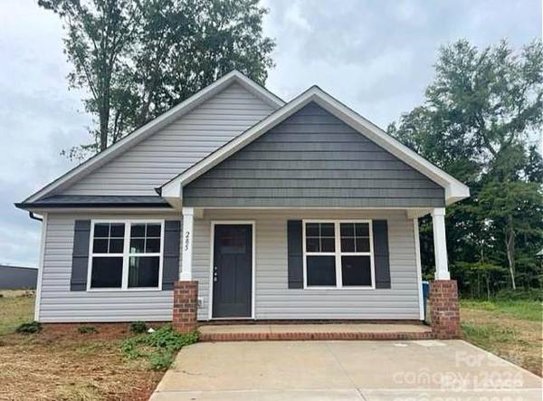 285 E Steele ST, Salisbury, NC 28144