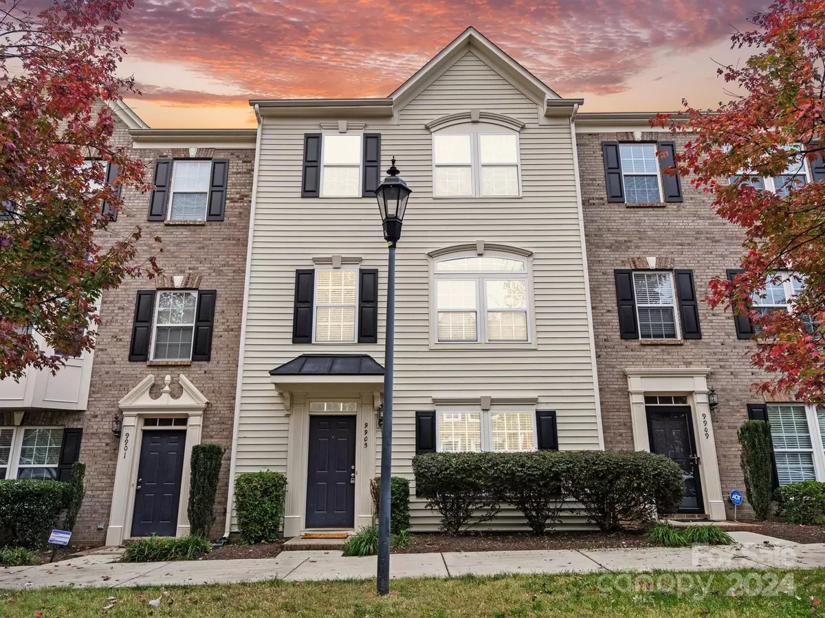 Charlotte, NC 28273,9905 Kings Parade BLVD