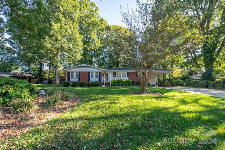 204 Suburban AVE, Kannapolis, NC 28083