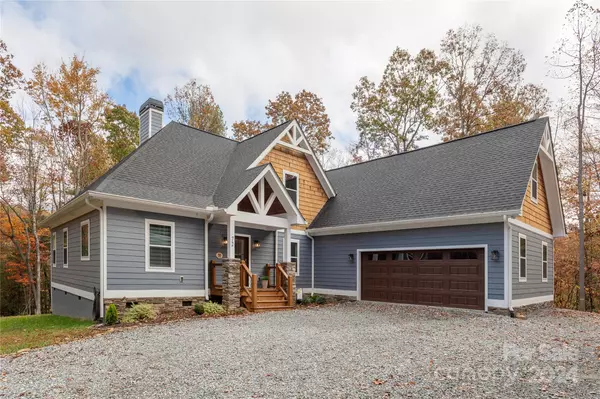 72 Spring Creek LN,  Saluda,  NC 28773