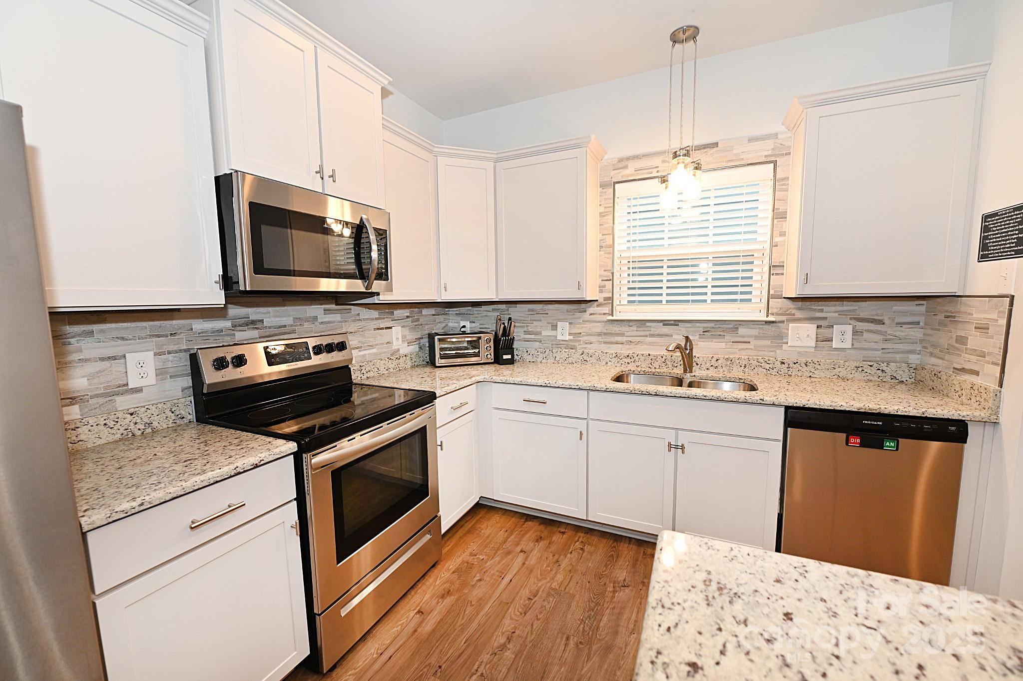 Statesville, NC 28677,126 Fleming DR