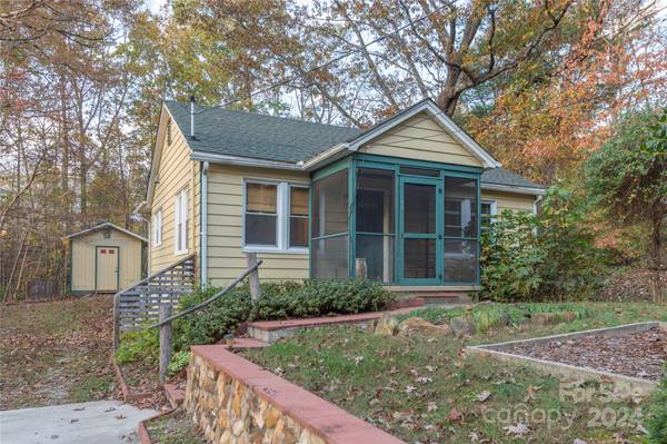 50 Breckenridge Pkwy, Asheville, NC 28804