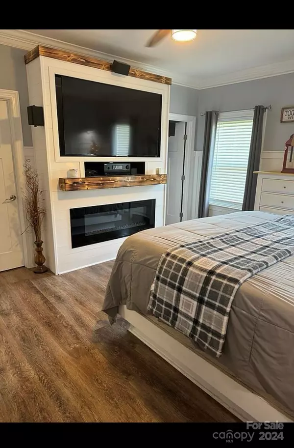 Oakboro, NC 28129,160 Kennedy Ford RD #1