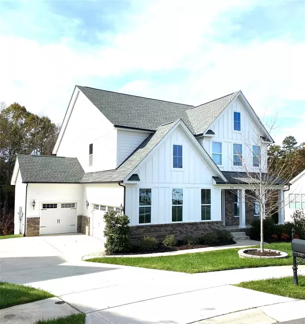 Tega Cay, SC 29708,330 Forsythia LN