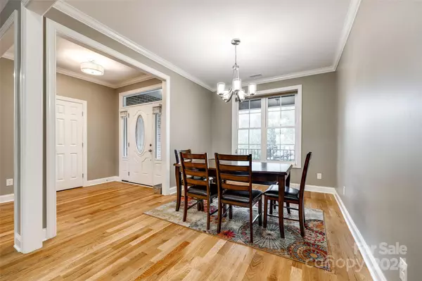 Shelby, NC 28150,1326 Moonshadow LN