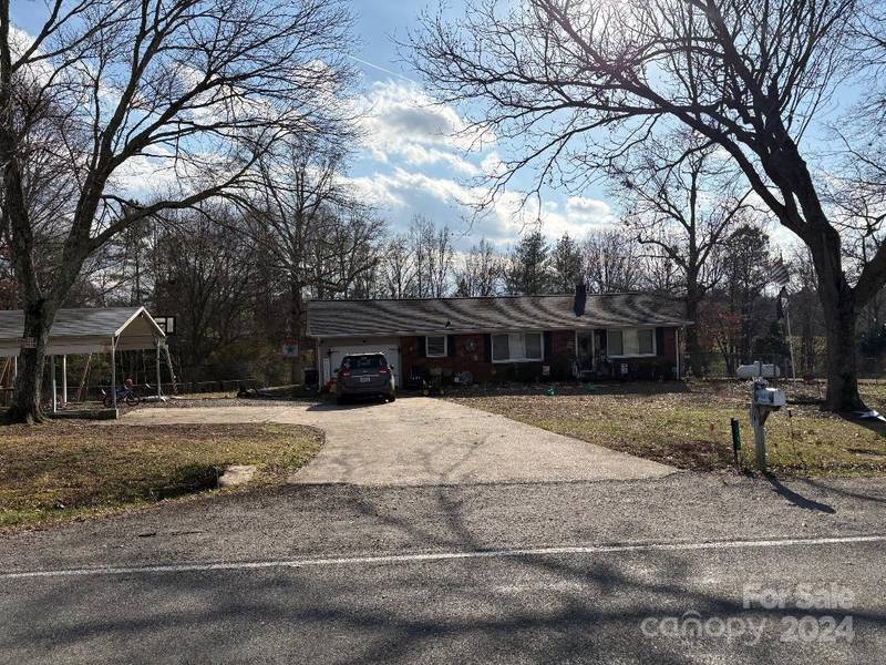 143 ACRE ROCK RD, Lawndale, NC 28090