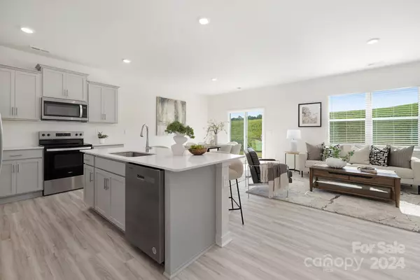 208 Brinkley DR #10, Kings Mountain, NC 28086