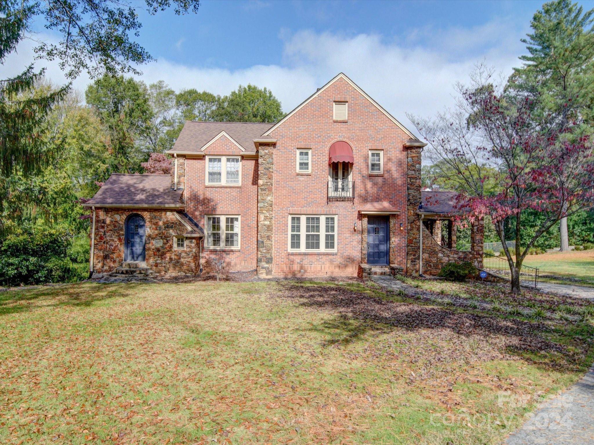 1116 E Franklin BLVD, Gastonia, NC 28054