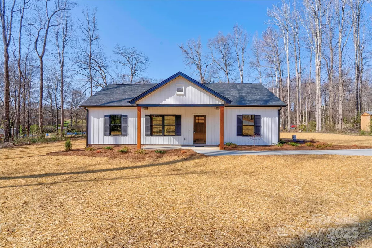 Shelby, NC 28150,1162 Scenic CIR