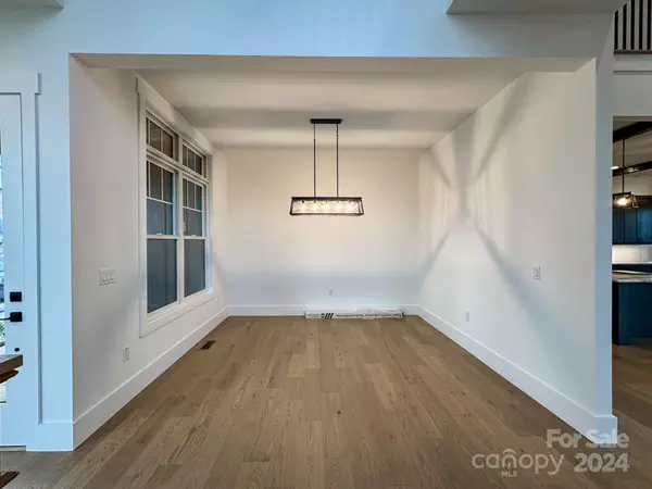 Mills River, NC 28759,350 Mavrick DR