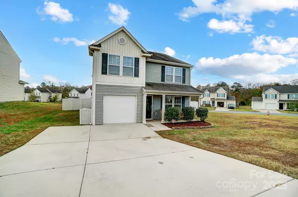 Kannapolis, NC 28083,1964 Clear Brooke DR