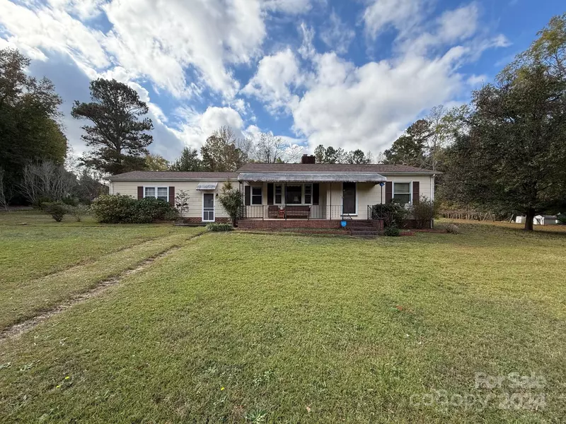 340 Mcrae AVE, Wadesboro, NC 28170