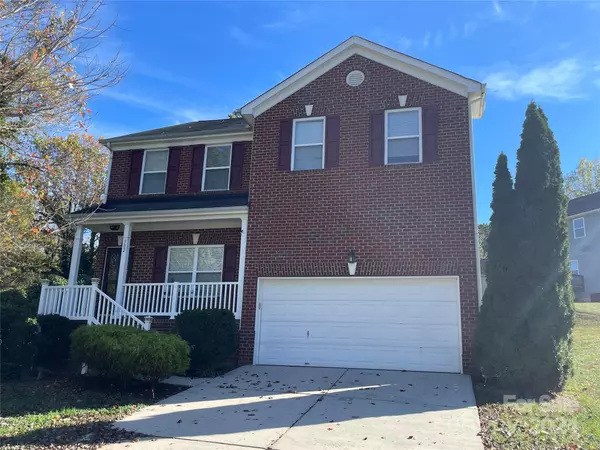 302 Flanders DR, Mooresville, NC 28117