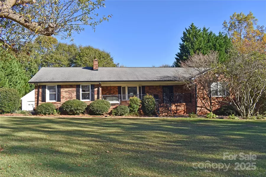 115 Turner ST, Lincolnton, NC 28092