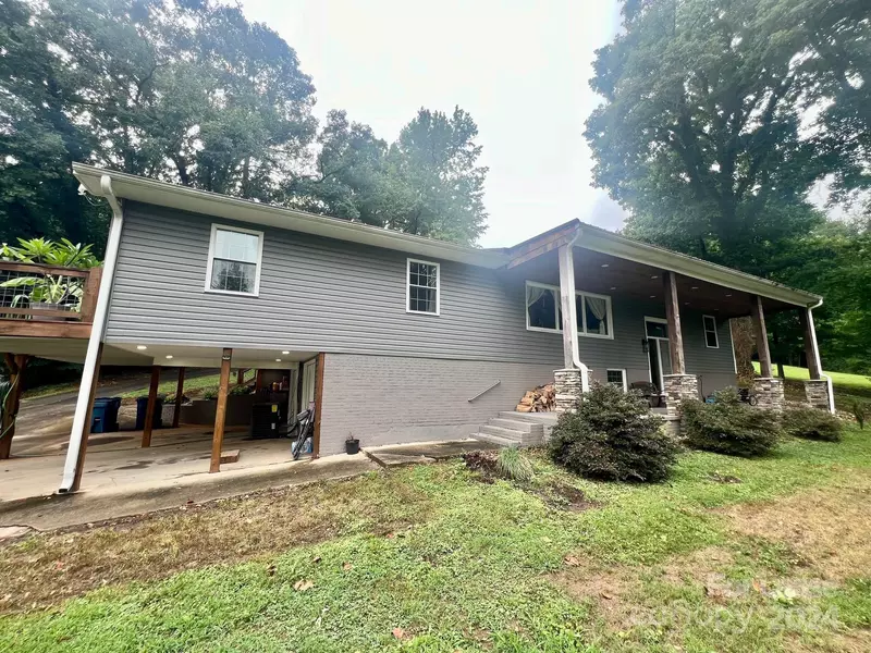 53 Forest AVE, Granite Falls, NC 28630