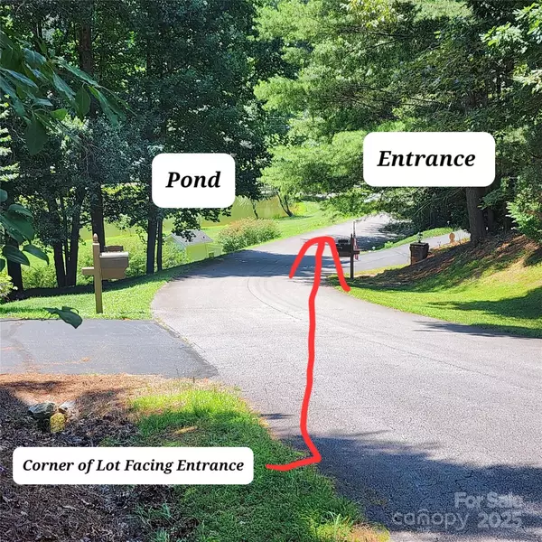 Hendersonville, NC 28739,86 Tudor LN